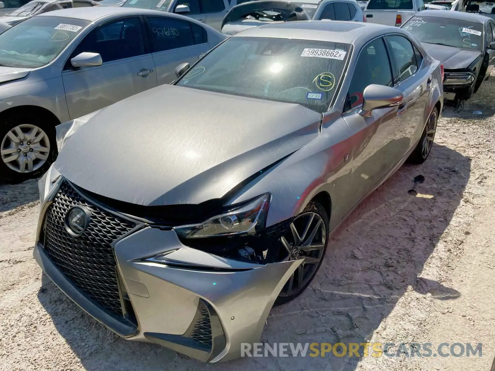 2 Фотография поврежденного автомобиля JTHGA1D23L5101777 LEXUS IS 2020