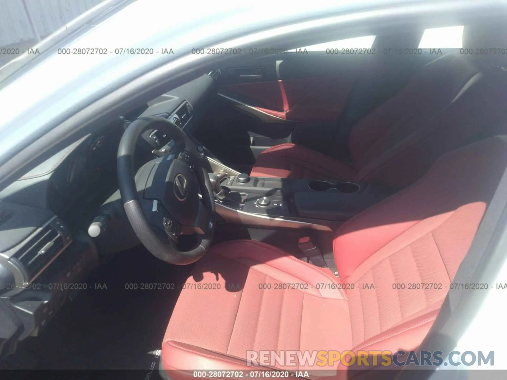 5 Photograph of a damaged car JTHGA1D29L5102125 LEXUS IS 2020