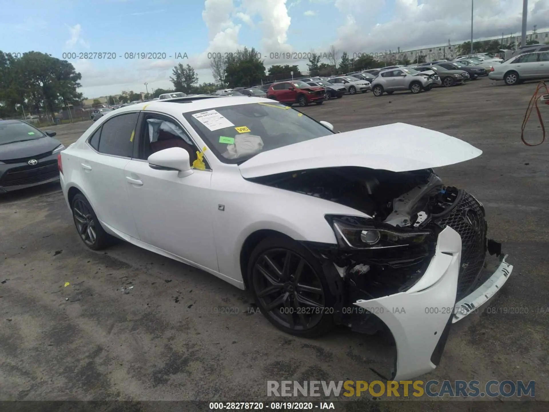 1 Photograph of a damaged car JTHGZ1B29L5036512 LEXUS IS 2020