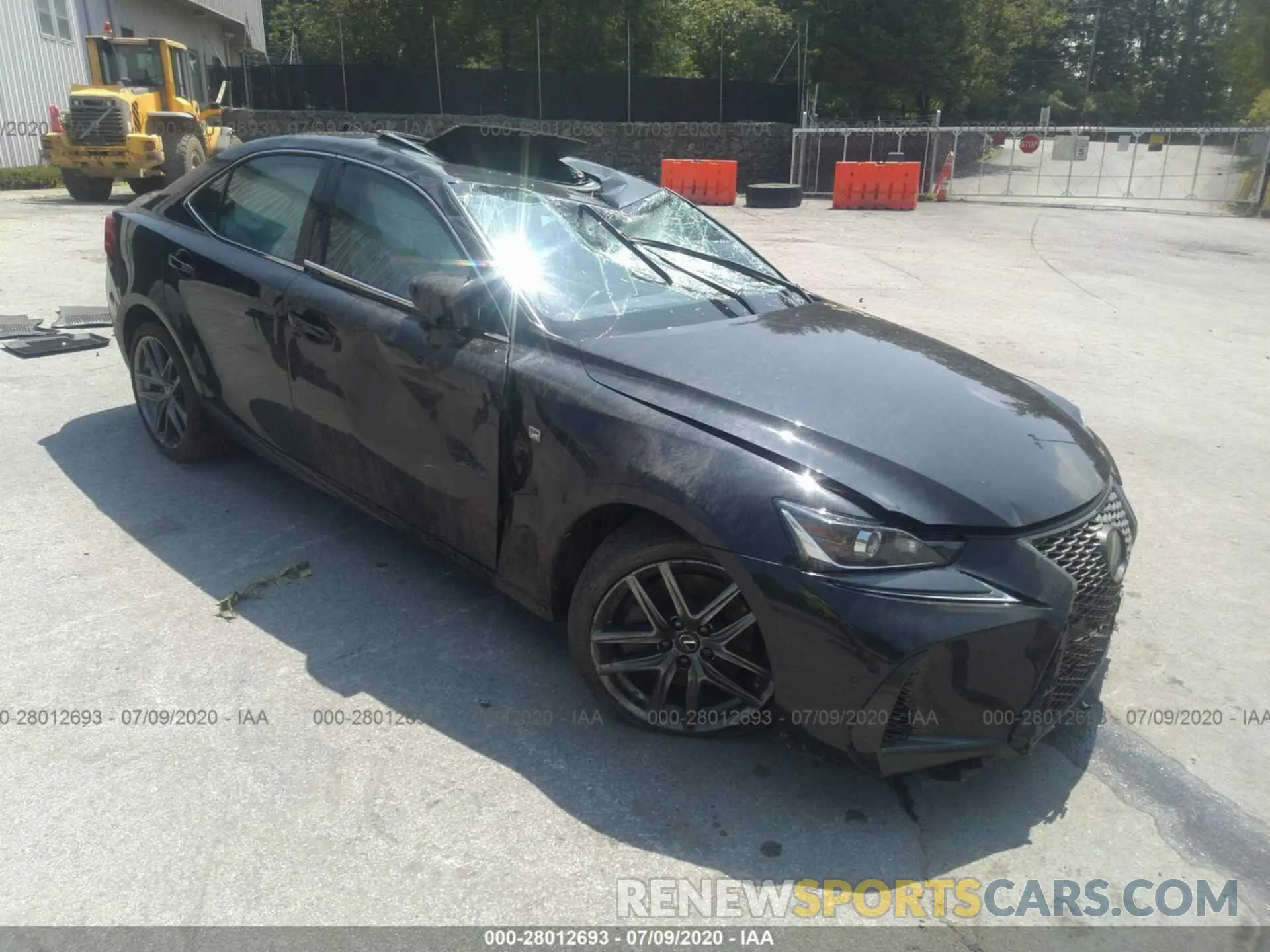1 Photograph of a damaged car JTHGZ1E24L5017572 LEXUS IS 2020