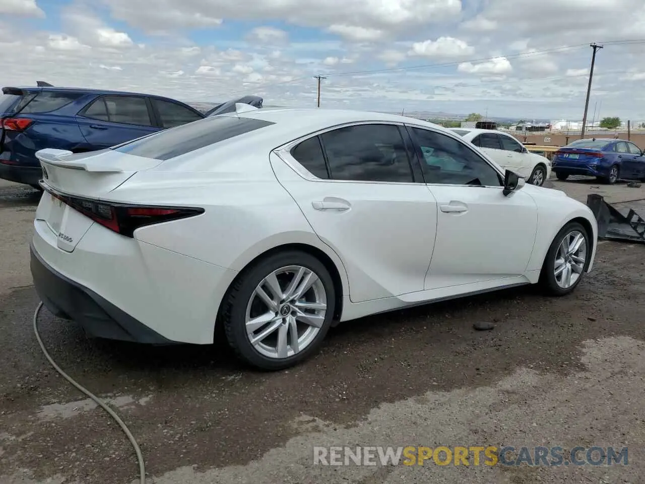 3 Фотография поврежденного автомобиля JTHAA1D28M5112488 LEXUS IS 2021