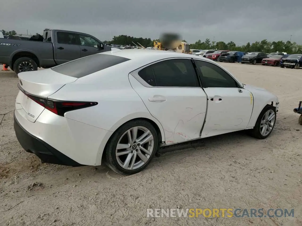 3 Фотография поврежденного автомобиля JTHCA1D28M5116162 LEXUS IS 2021