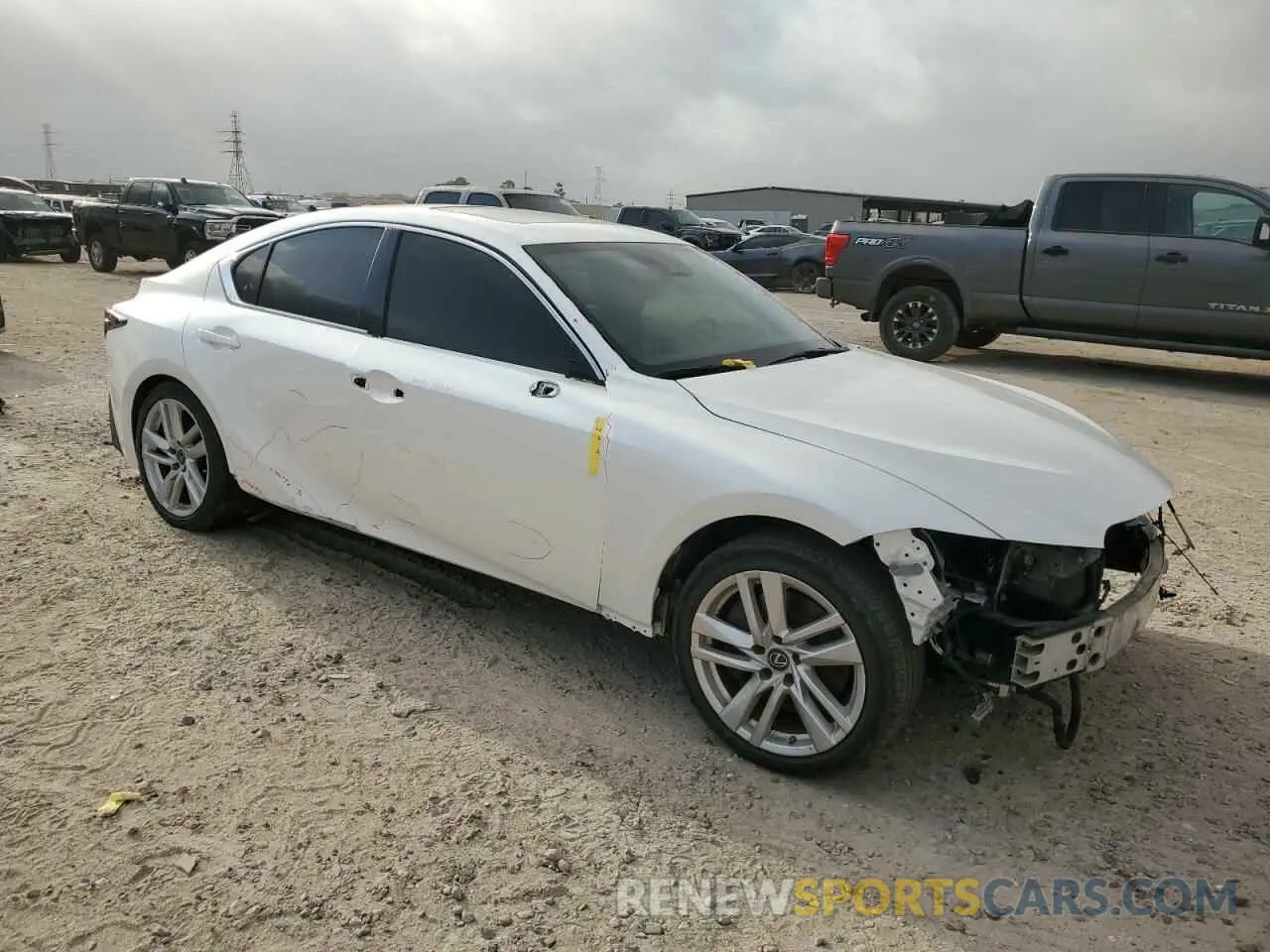 4 Фотография поврежденного автомобиля JTHCA1D28M5116162 LEXUS IS 2021
