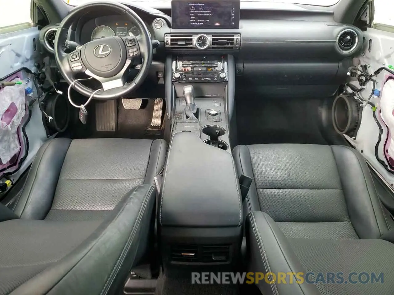 8 Фотография поврежденного автомобиля JTHCA1D28M5116162 LEXUS IS 2021