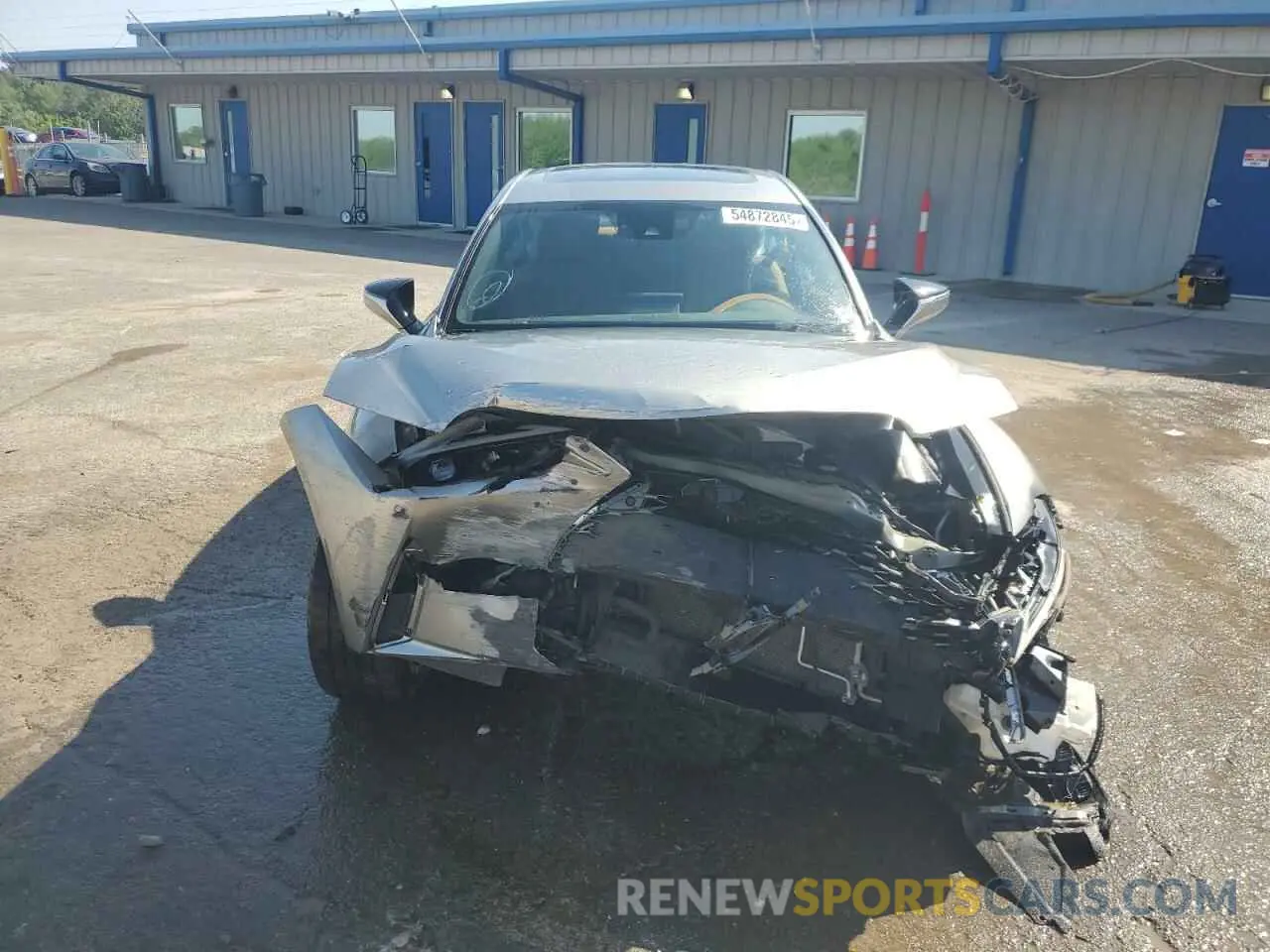 5 Фотография поврежденного автомобиля JTHCA1D24N5122168 LEXUS IS 2022