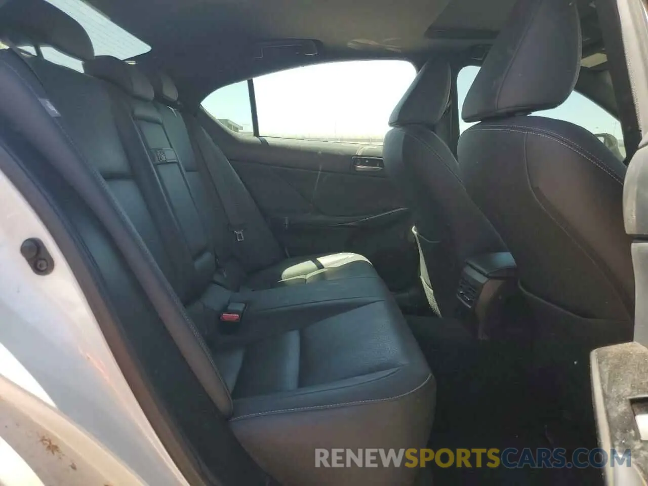 10 Фотография поврежденного автомобиля JTHCA1D29N5120674 LEXUS IS 2022
