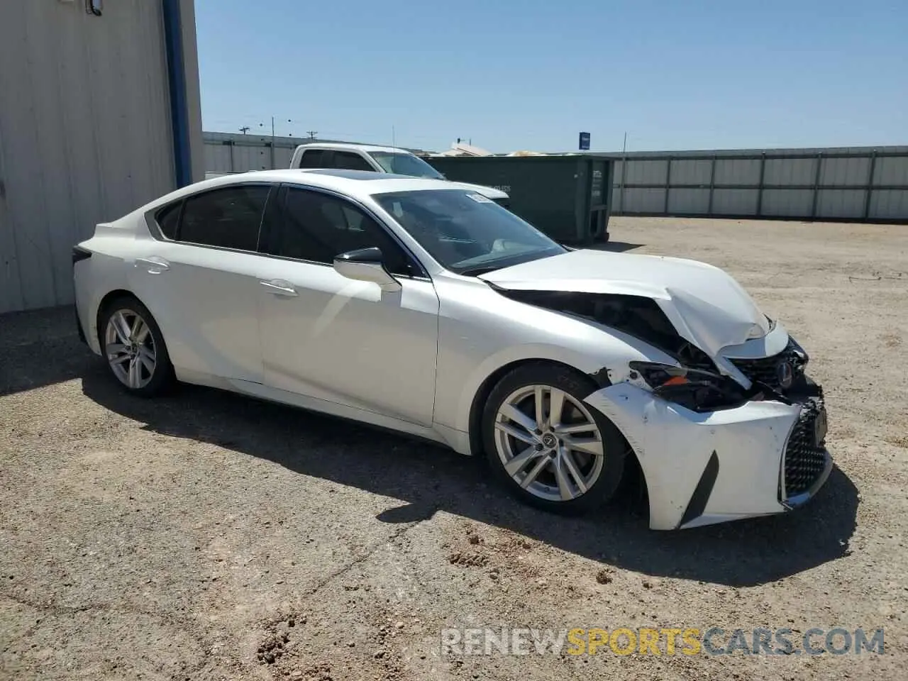 4 Фотография поврежденного автомобиля JTHCA1D29N5120674 LEXUS IS 2022
