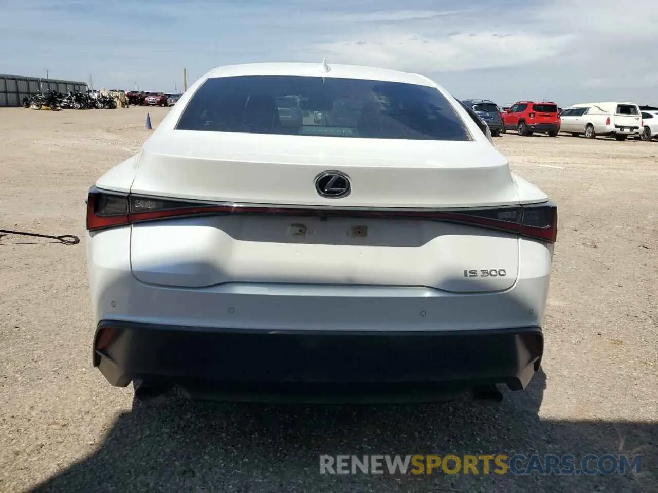 6 Фотография поврежденного автомобиля JTHCA1D29N5120674 LEXUS IS 2022