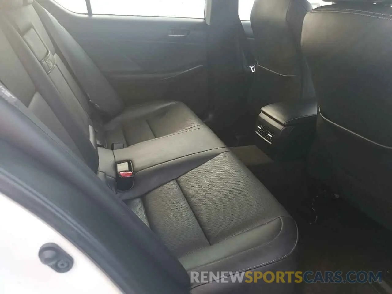 10 Фотография поврежденного автомобиля JTHD81F2XN5049918 LEXUS IS 2022