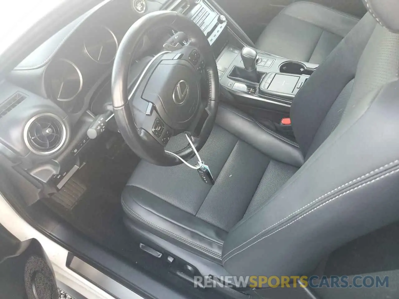 7 Фотография поврежденного автомобиля JTHD81F2XN5049918 LEXUS IS 2022