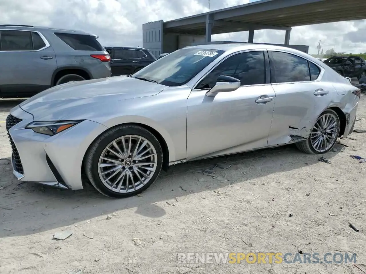 1 Фотография поврежденного автомобиля JTHDA1D22N5120116 LEXUS IS 2022