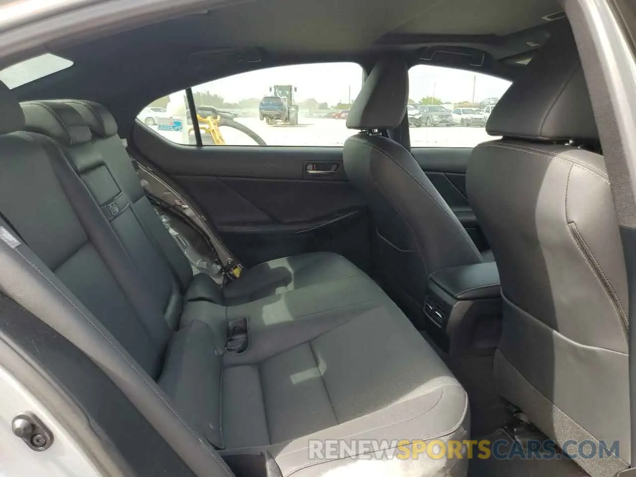 10 Фотография поврежденного автомобиля JTHDA1D22N5120116 LEXUS IS 2022