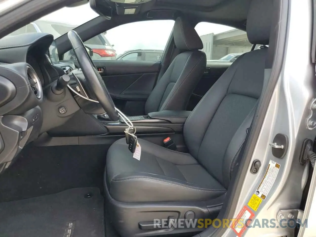 7 Фотография поврежденного автомобиля JTHDA1D22N5120116 LEXUS IS 2022