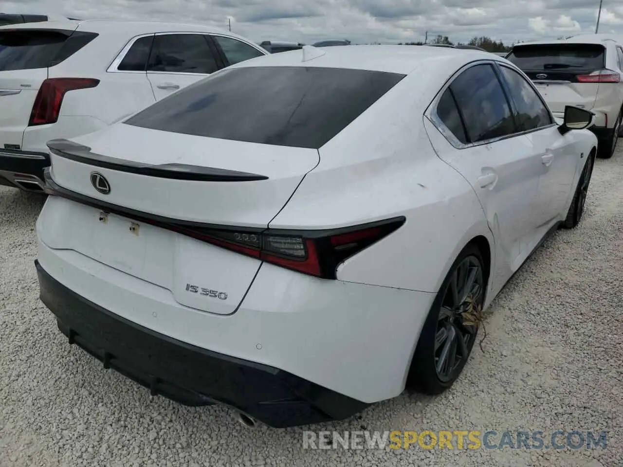 4 Фотография поврежденного автомобиля JTHGZ1B21N5051671 LEXUS IS 2022