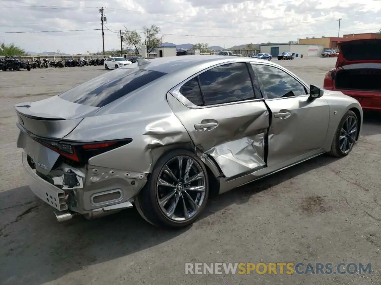 3 Фотография поврежденного автомобиля JTHGZ1B23P5060648 LEXUS IS 2023