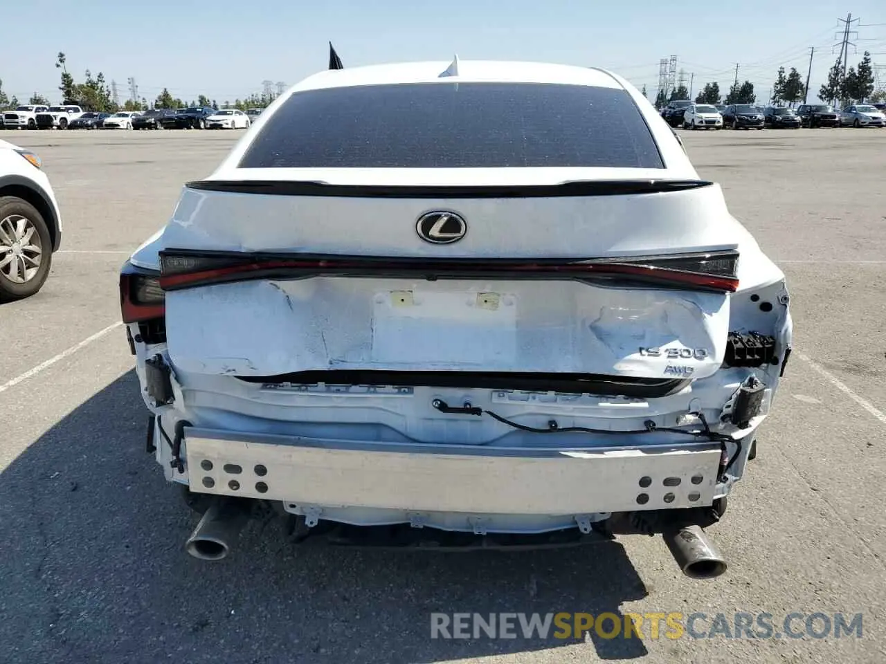 6 Фотография поврежденного автомобиля JTHB81F24R5054433 LEXUS IS 2024