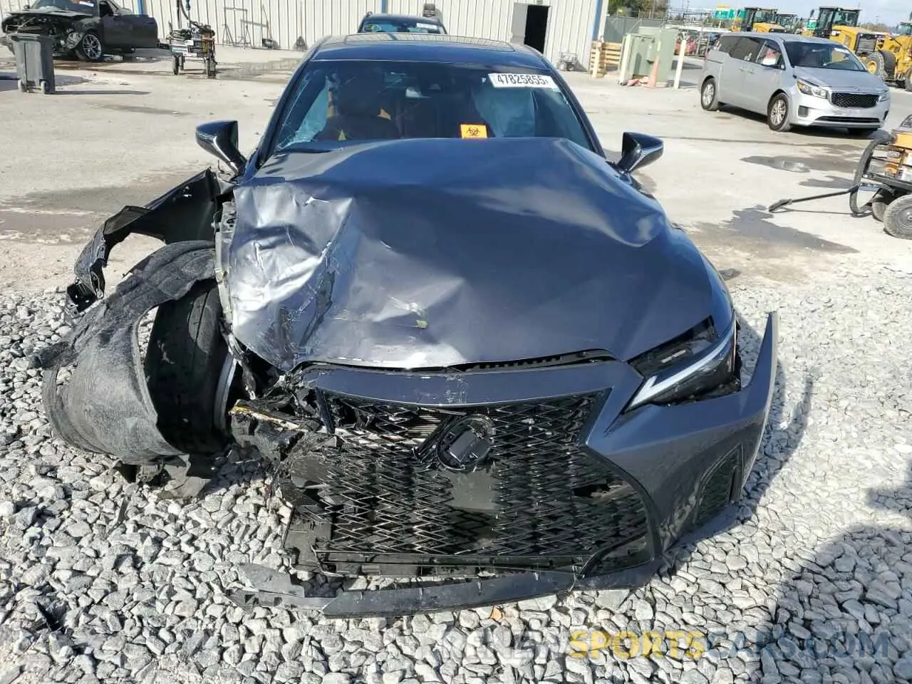 5 Фотография поврежденного автомобиля JTHBA1D2XR5131457 LEXUS IS 2024