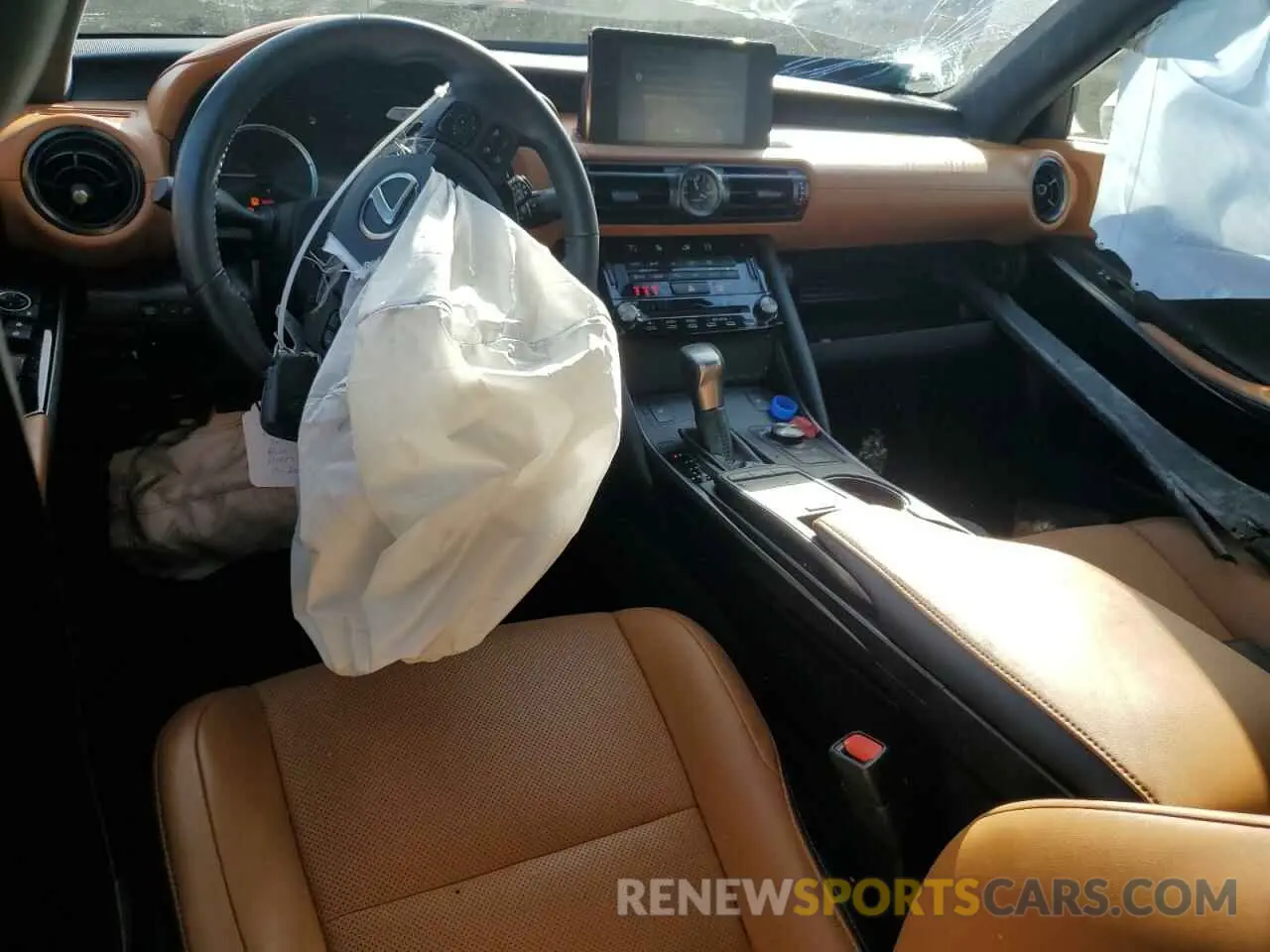 8 Фотография поврежденного автомобиля JTHBA1D2XR5131457 LEXUS IS 2024
