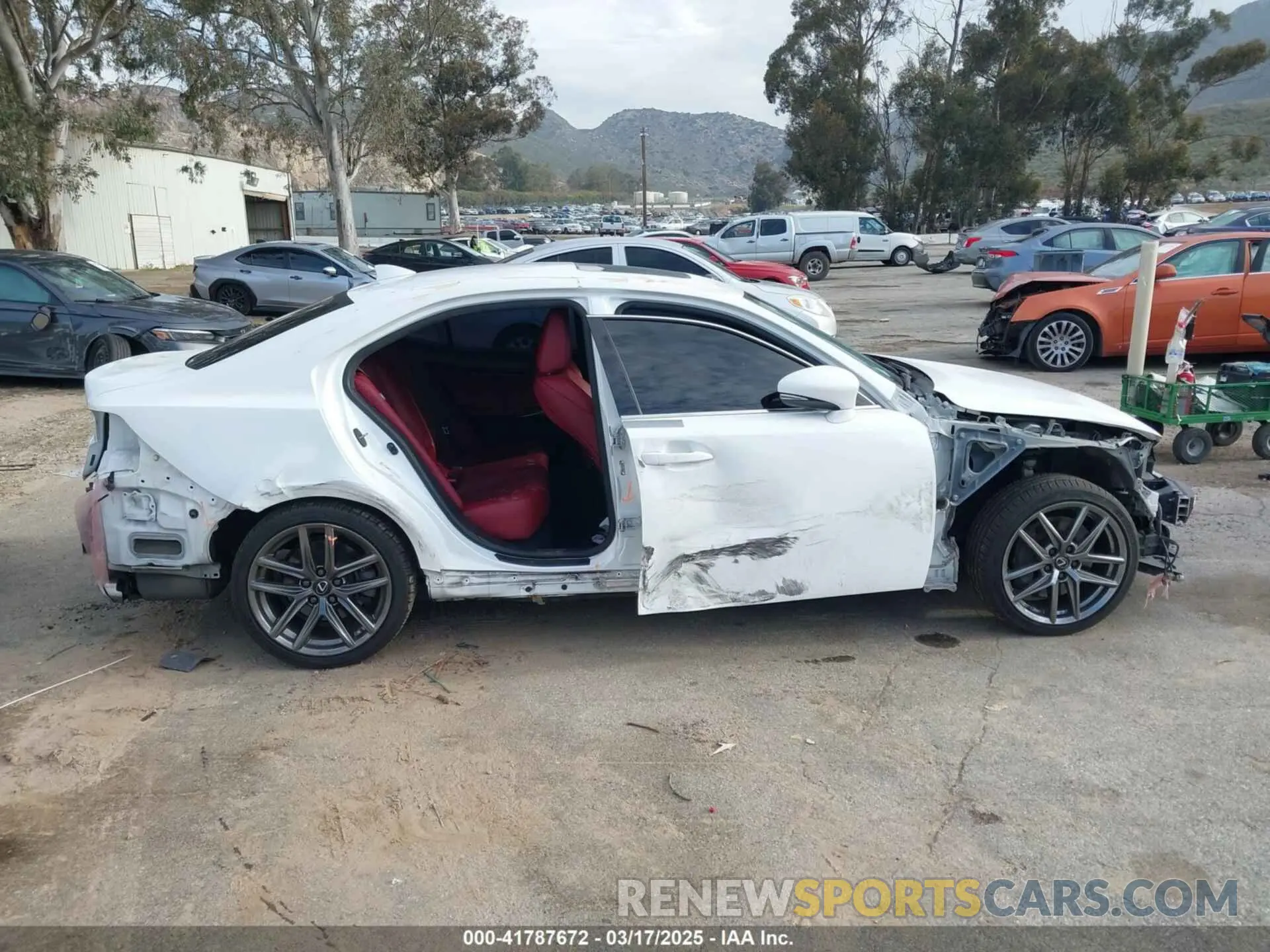 14 Photograph of a damaged car JTHBA1D20K5085529 LEXUS IS 300 2019