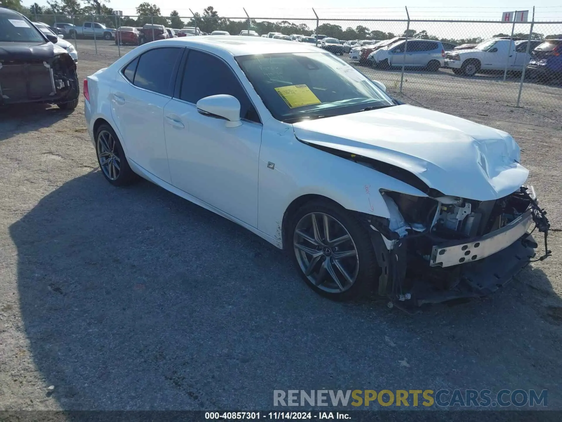 1 Фотография поврежденного автомобиля JTHBA1D21K5094546 LEXUS IS 300 2019
