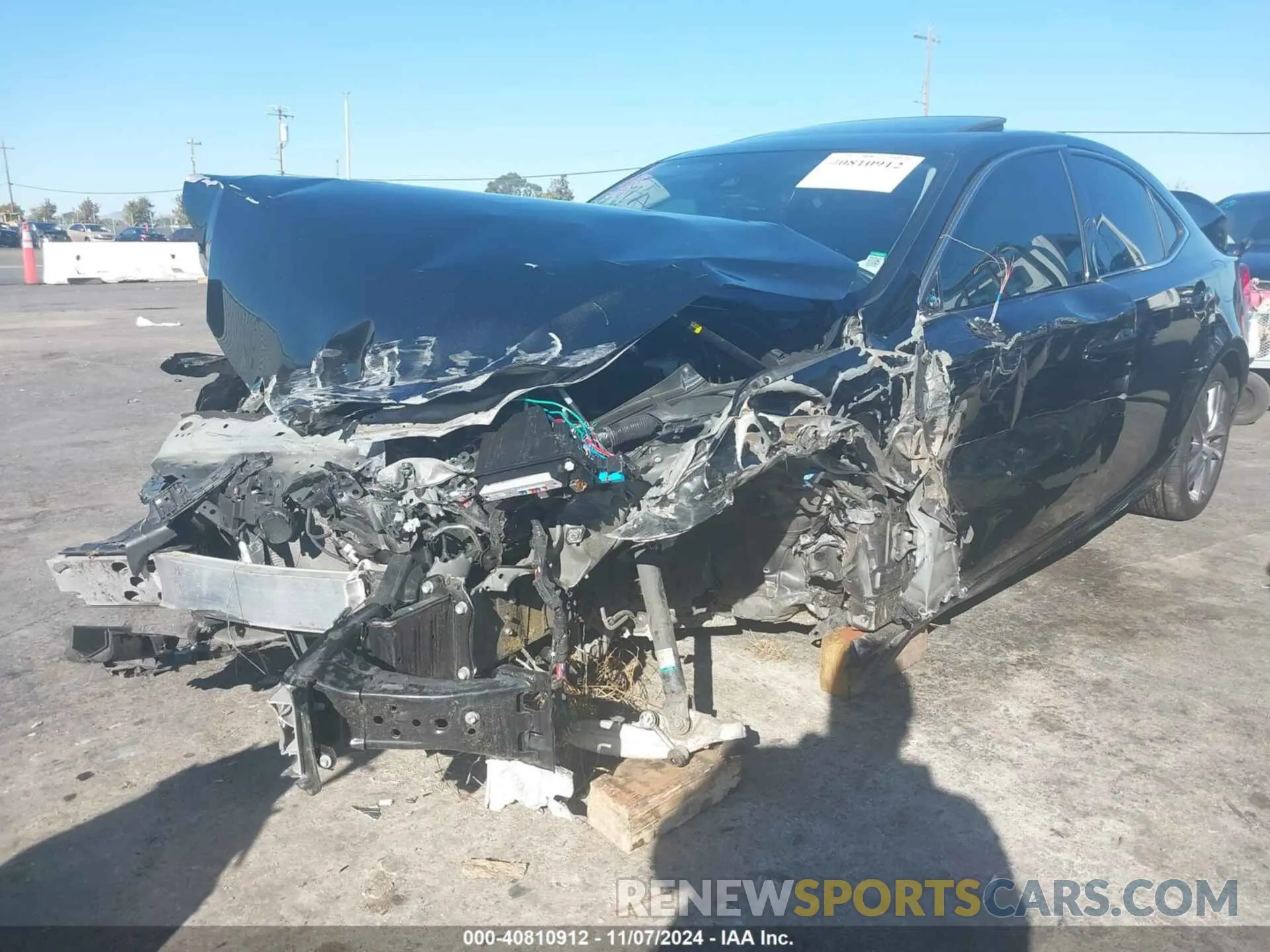 6 Фотография поврежденного автомобиля JTHBA1D23K5099666 LEXUS IS 300 2019