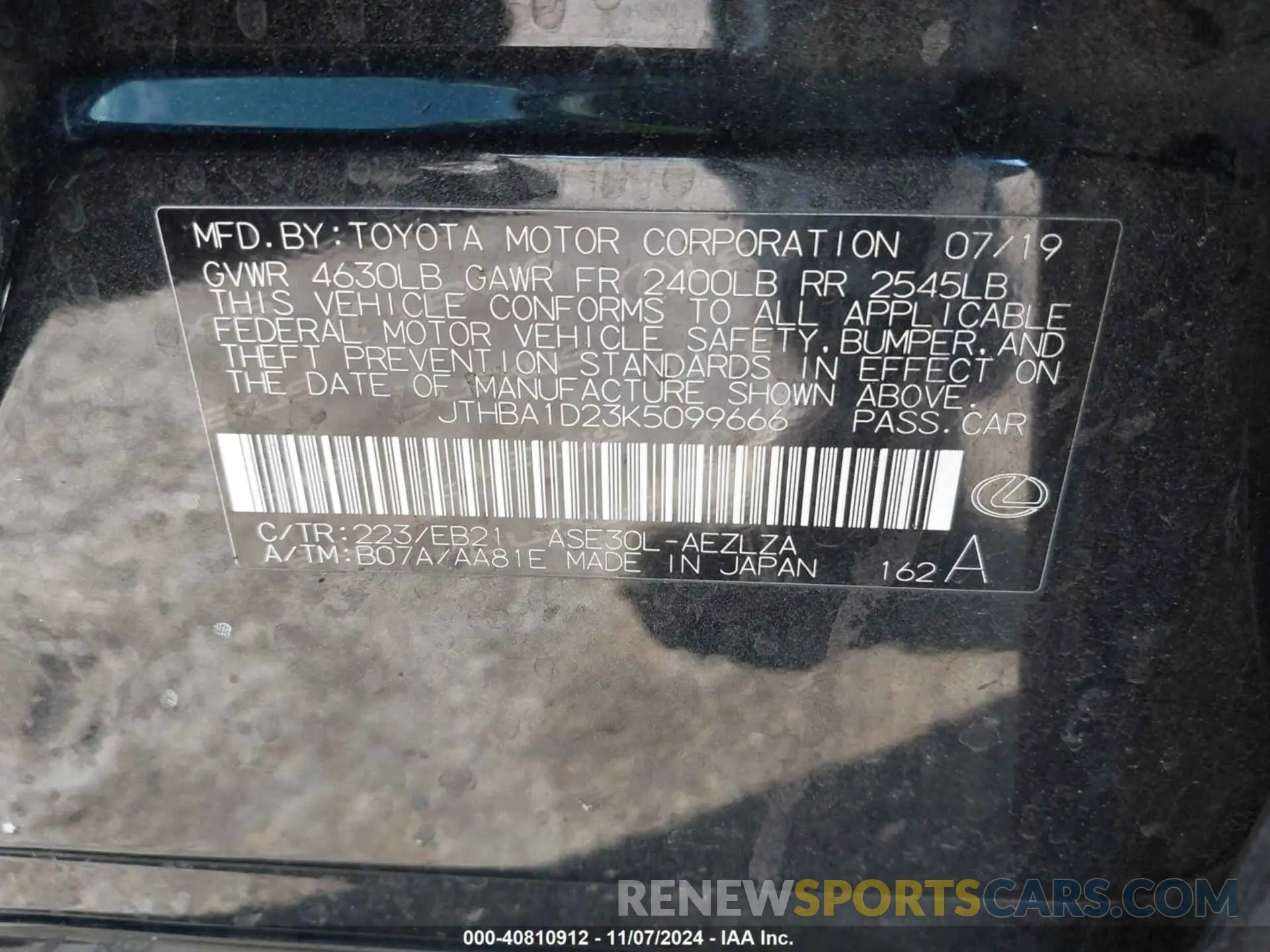 9 Фотография поврежденного автомобиля JTHBA1D23K5099666 LEXUS IS 300 2019