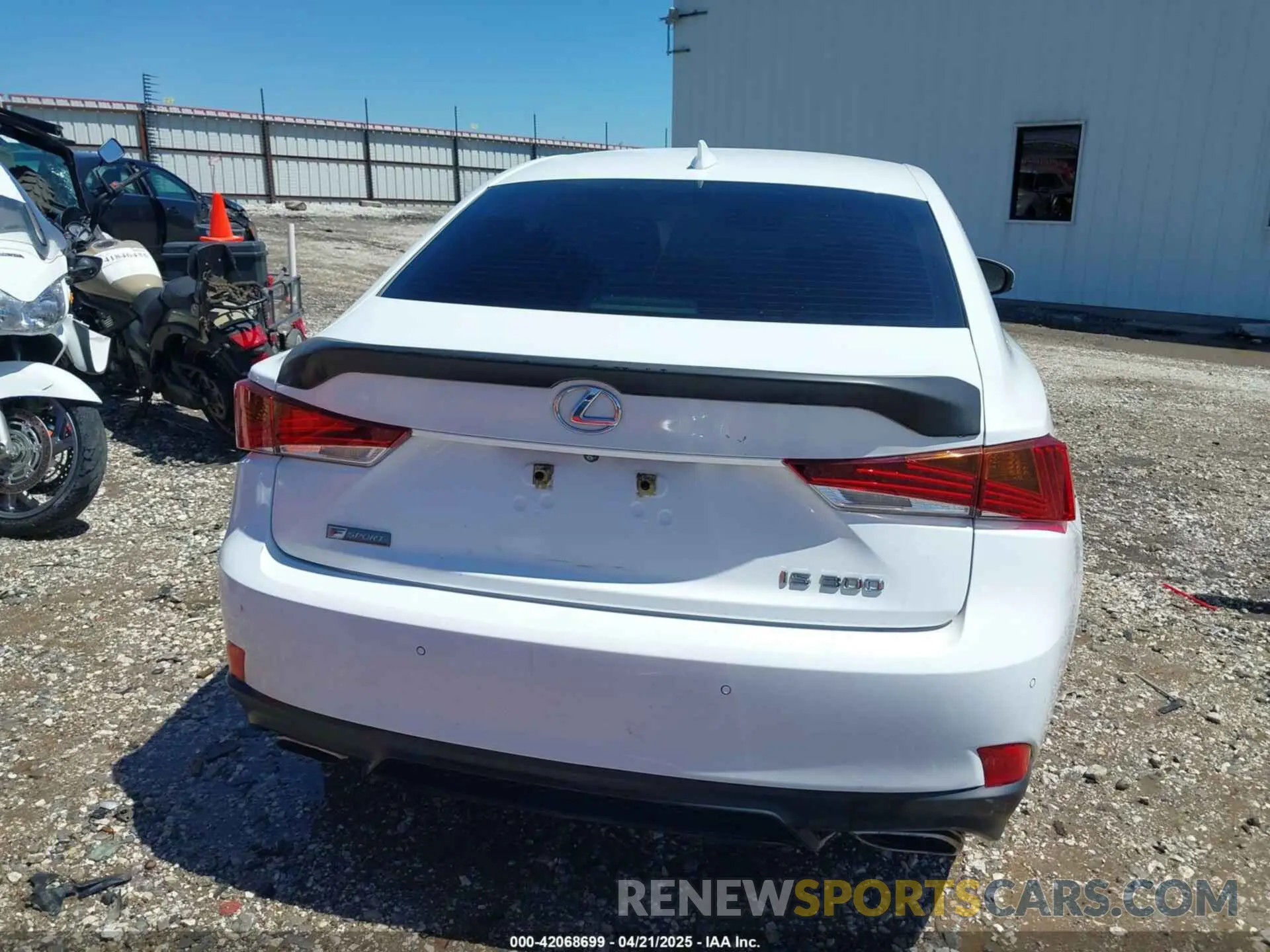 16 Photograph of a damaged car JTHBA1D26K5093781 LEXUS IS 300 2019