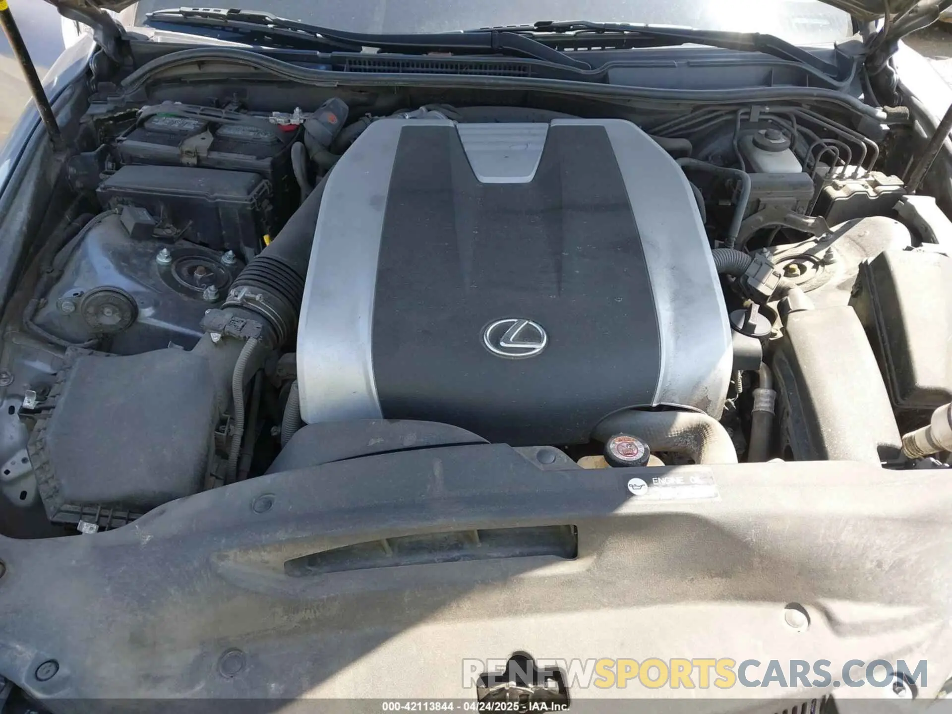 10 Photograph of a damaged car JTHC81D25K5034043 LEXUS IS 300 2019