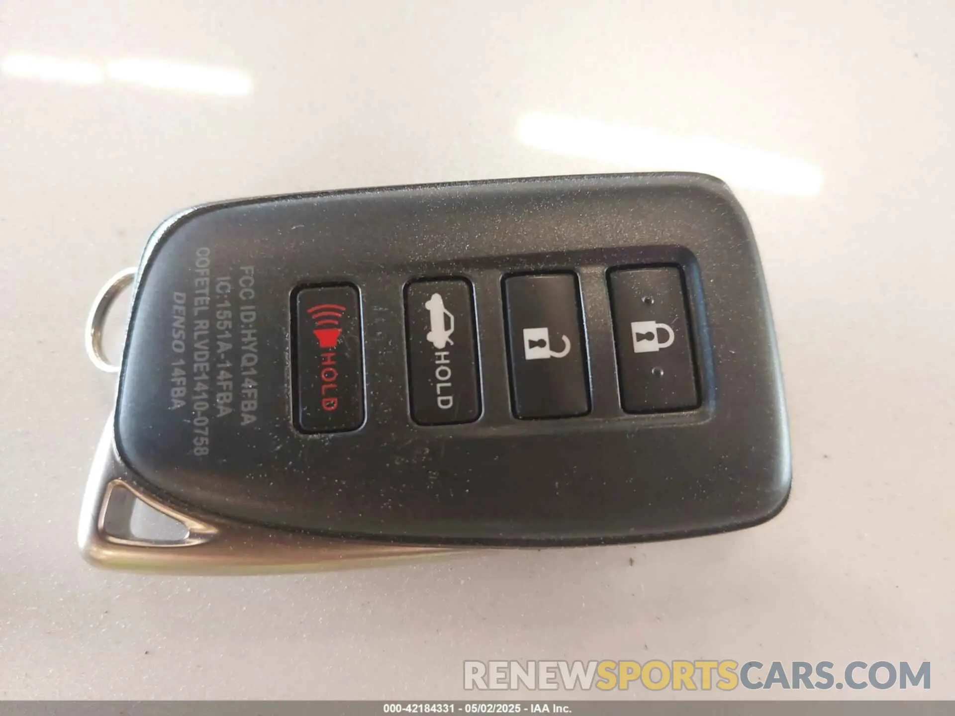 11 Фотография поврежденного автомобиля JTHAA1D27L5108964 LEXUS IS 300 2020