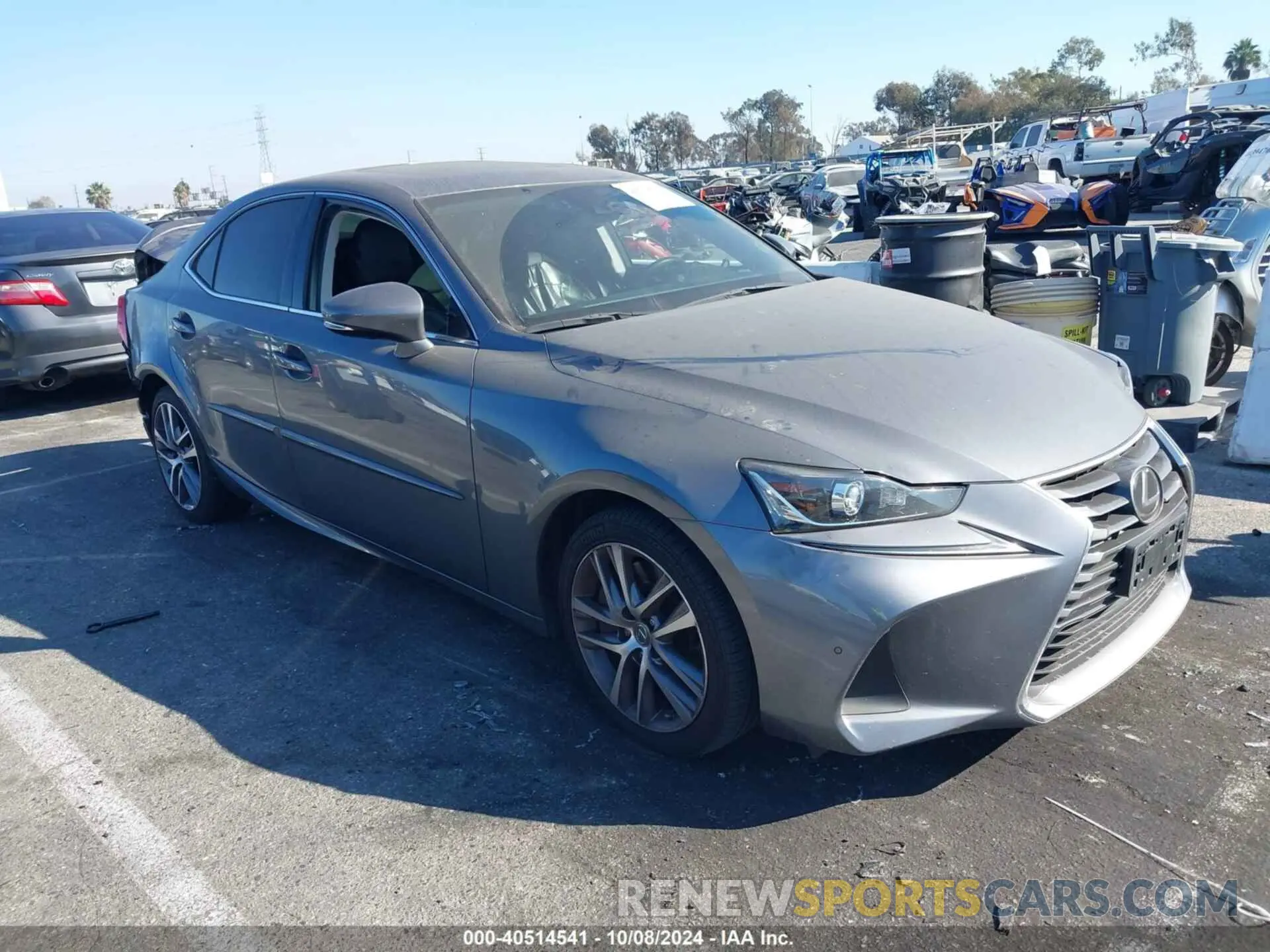 1 Фотография поврежденного автомобиля JTHDA1D24L5106926 LEXUS IS 300 2020