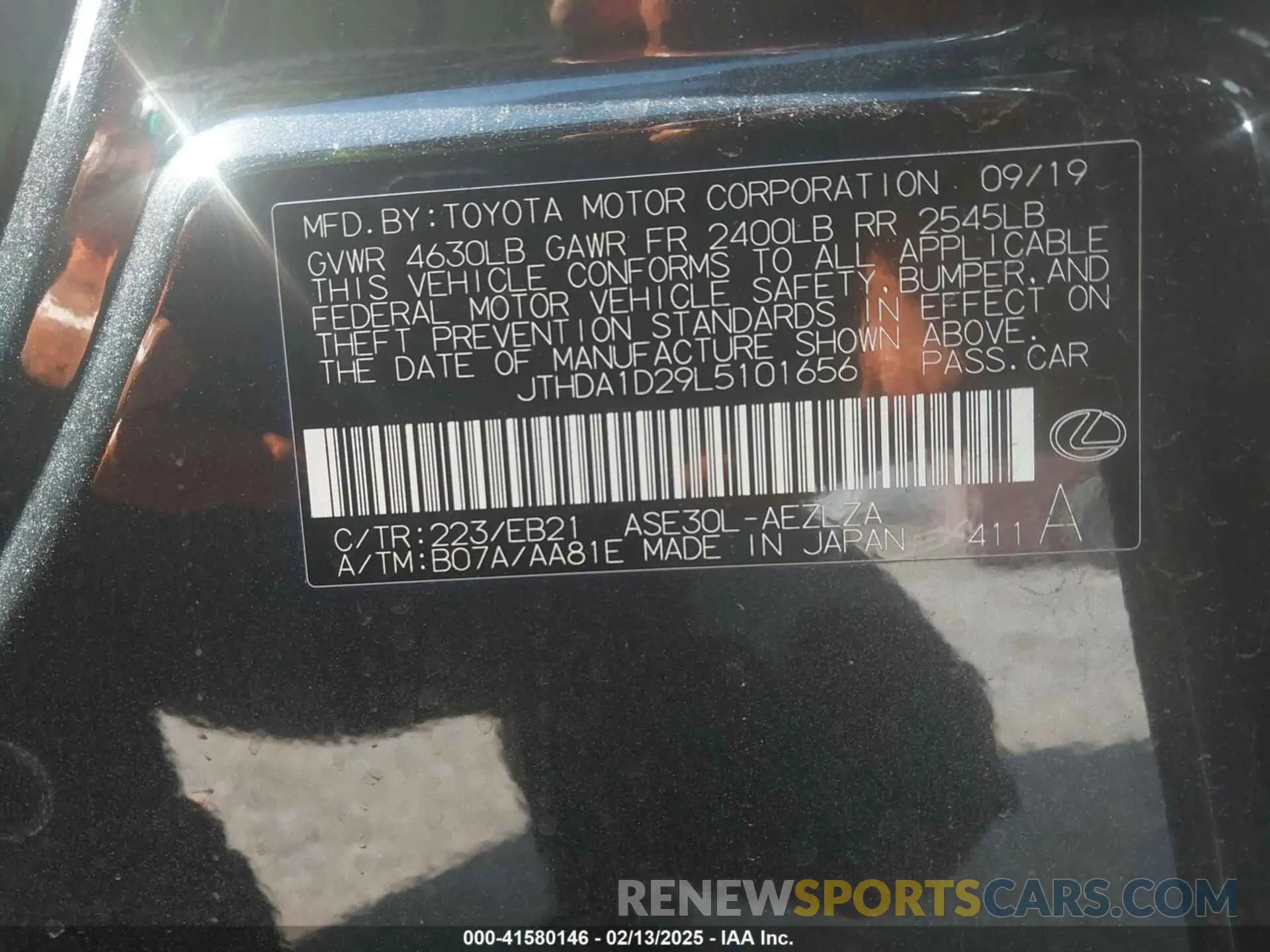 9 Photograph of a damaged car JTHDA1D29L5101656 LEXUS IS 300 2020