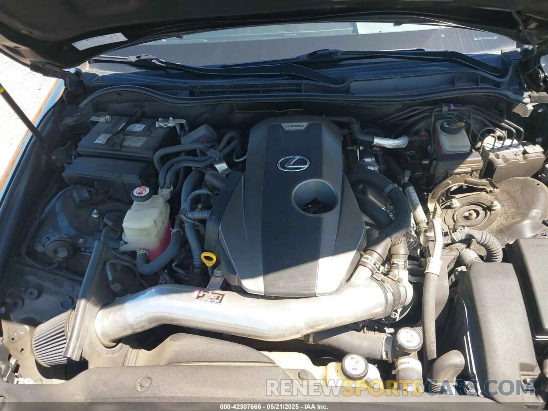 10 Фотография поврежденного автомобиля JTHGA1D23L5107353 LEXUS IS 300 2020