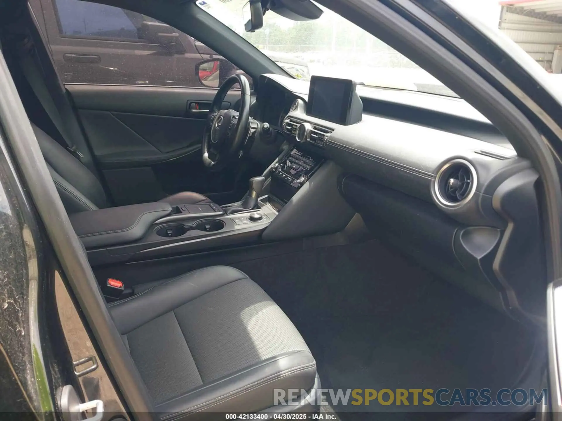 5 Photograph of a damaged car JTHAA1D24M5114934 LEXUS IS 300 2021