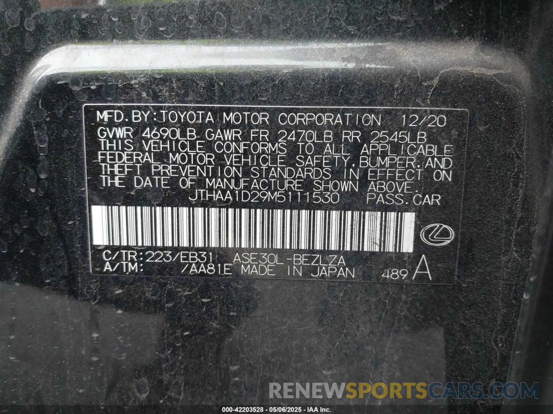 9 Фотография поврежденного автомобиля JTHAA1D29M5111530 LEXUS IS 300 2021