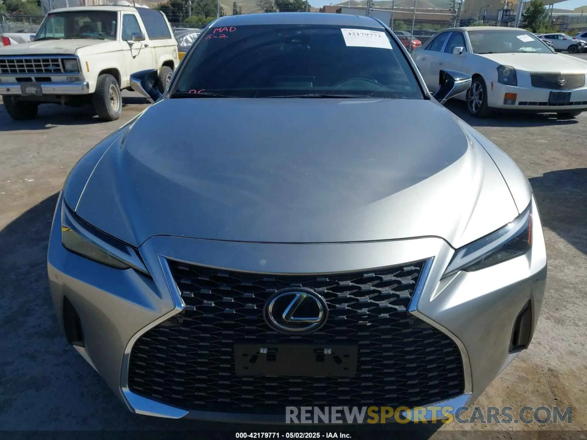 6 Photograph of a damaged car JTHCA1D24M5115848 LEXUS IS 300 2021