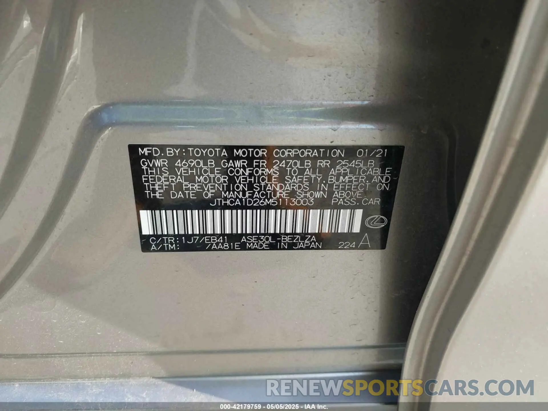 9 Photograph of a damaged car JTHCA1D26M5113003 LEXUS IS 300 2021