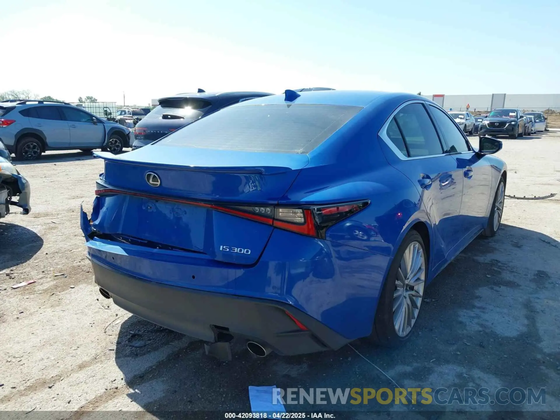 4 Фотография поврежденного автомобиля JTHDA1D29N5121361 LEXUS IS 300 2022