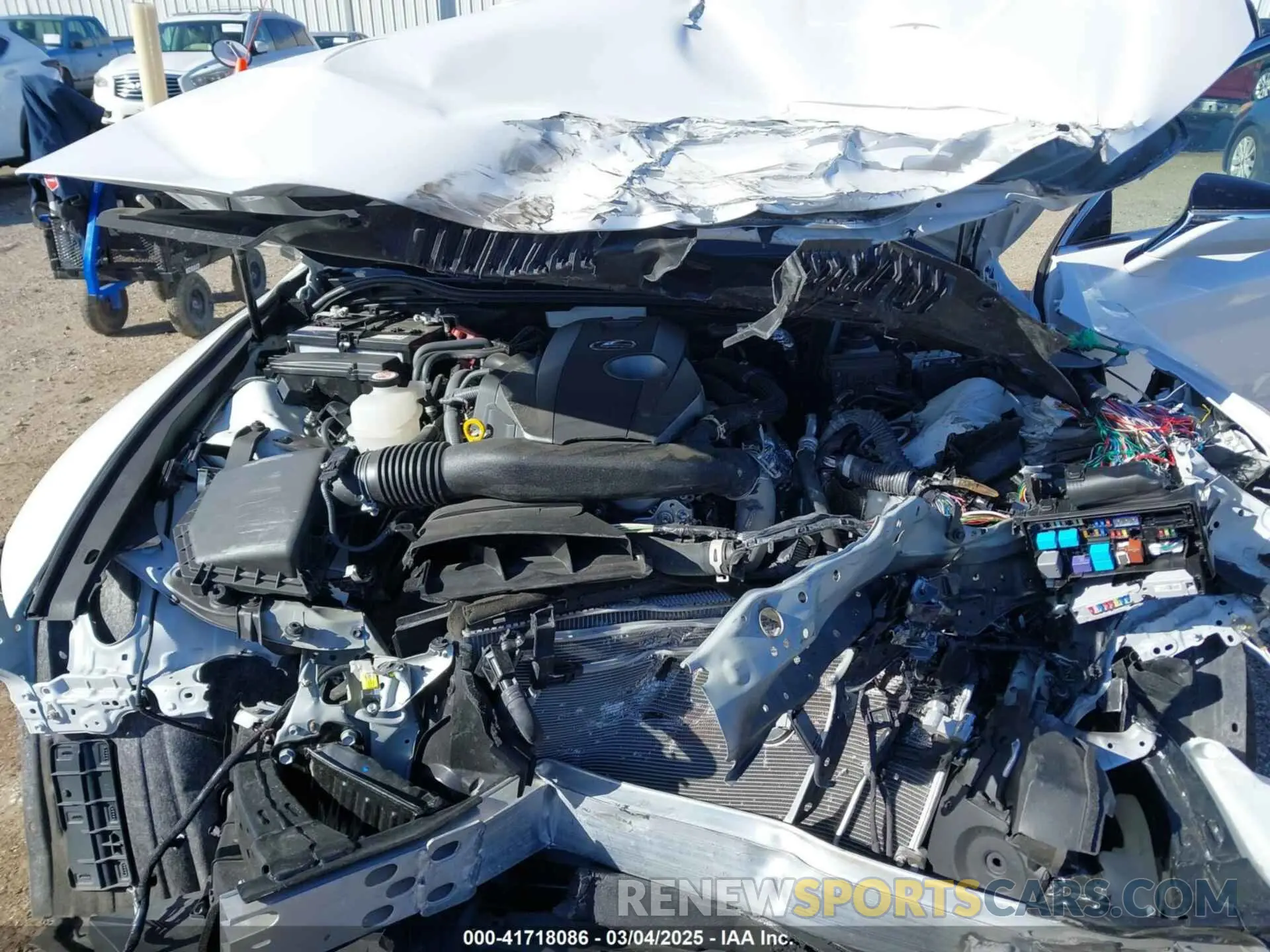 10 Фотография поврежденного автомобиля JTHCA1D22P5123953 LEXUS IS 300 2023