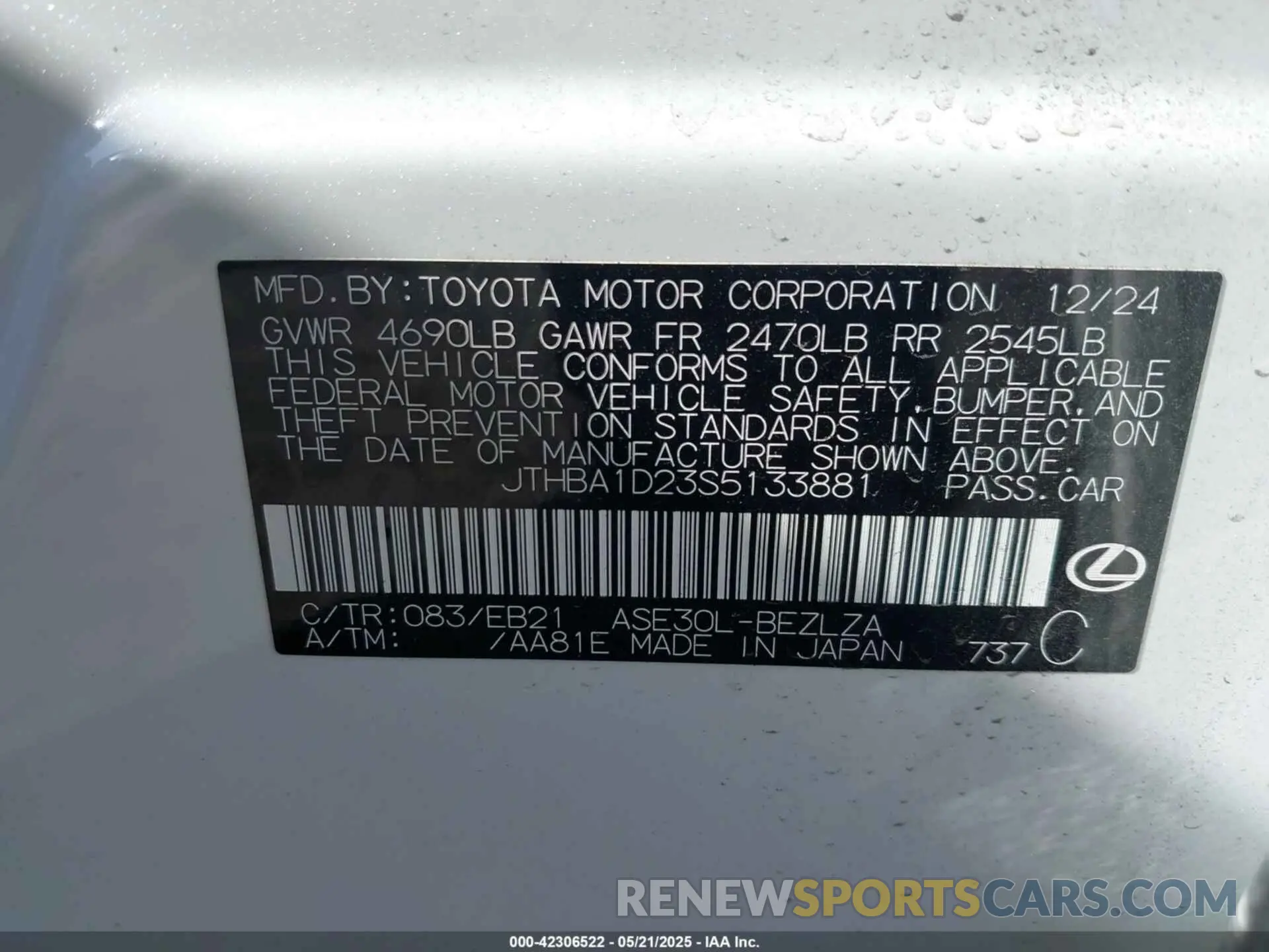 9 Фотография поврежденного автомобиля JTHBA1D23S5133881 LEXUS IS 300 2025