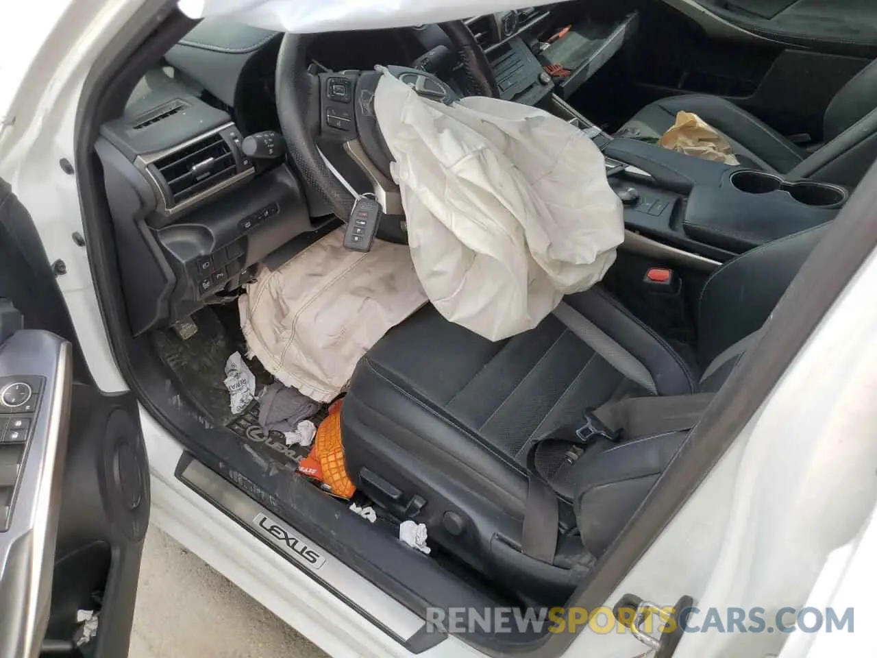 8 Фотография поврежденного автомобиля JTHG81F27L5041365 LEXUS IS 300 F S 2020