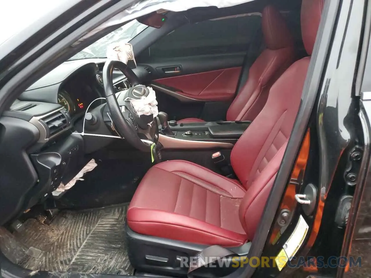 7 Фотография поврежденного автомобиля JTHGA1D21L5101194 LEXUS IS 300 F S 2020