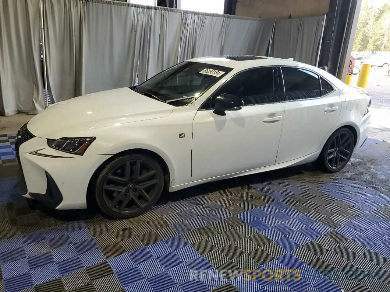 1 Фотография поврежденного автомобиля JTHGA1D28L5103492 LEXUS IS 300 F S 2020