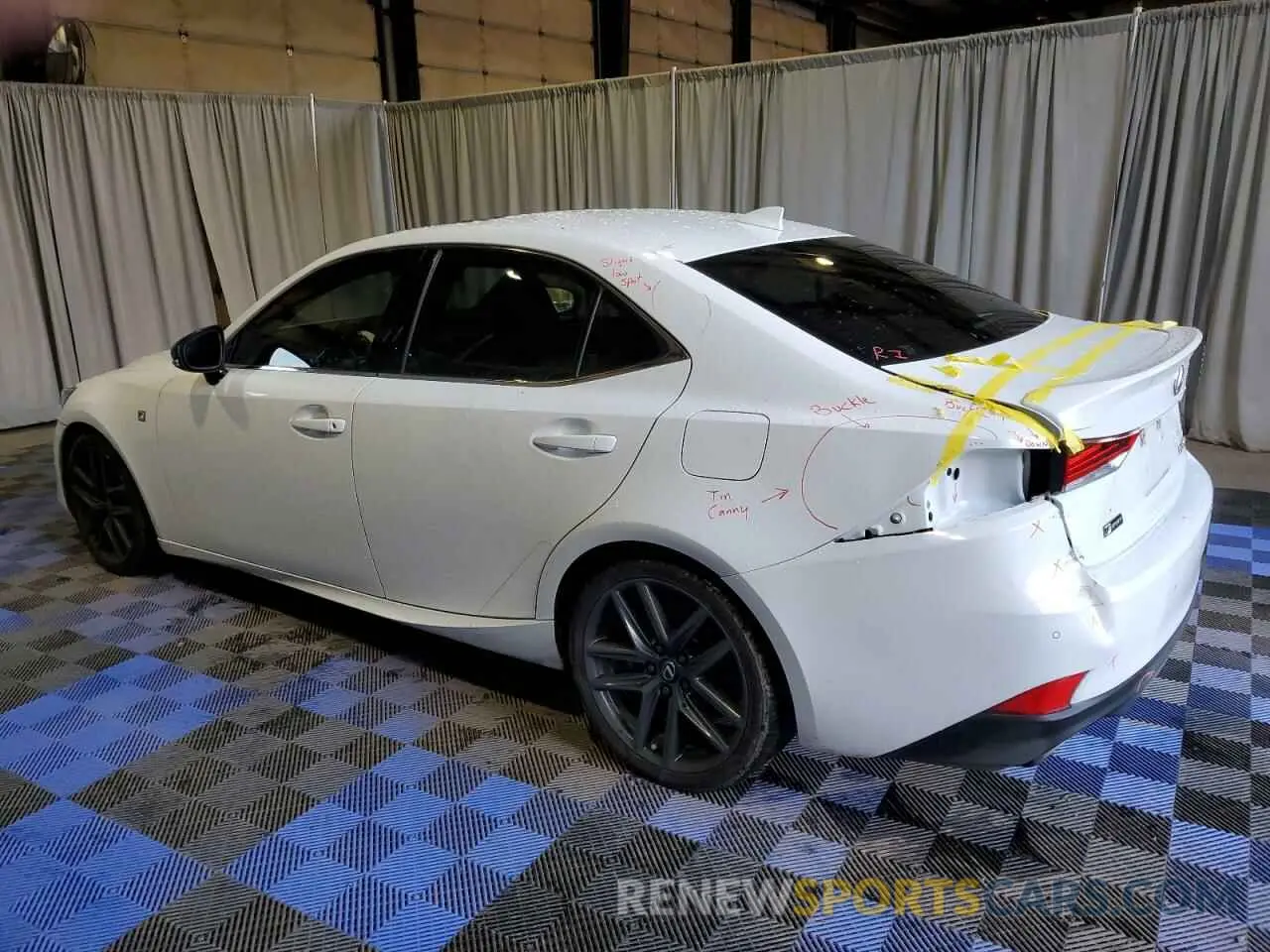 2 Фотография поврежденного автомобиля JTHGA1D28L5103492 LEXUS IS 300 F S 2020