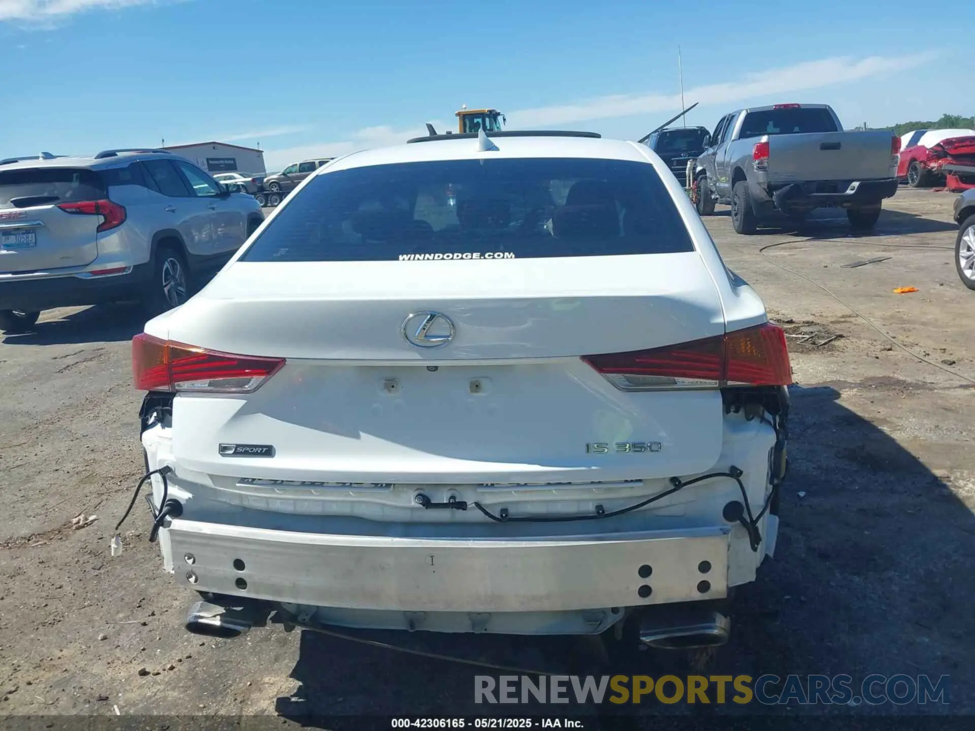16 Photograph of a damaged car JTHBZ1D21K5034050 LEXUS IS 350 2019