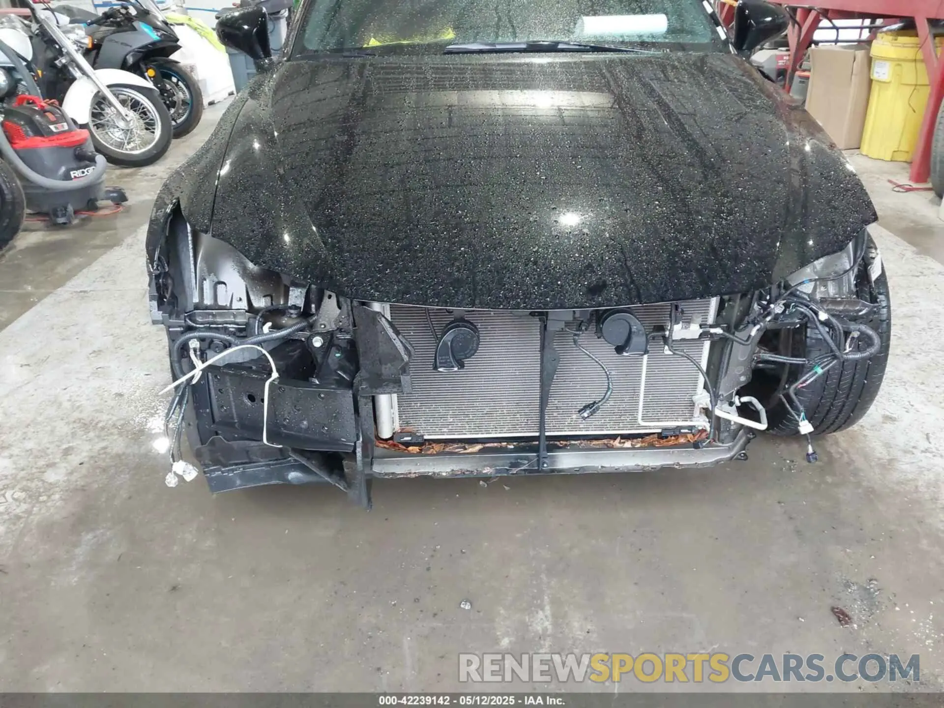 6 Photograph of a damaged car JTHGZ1B2XL5036051 LEXUS IS 350 2020