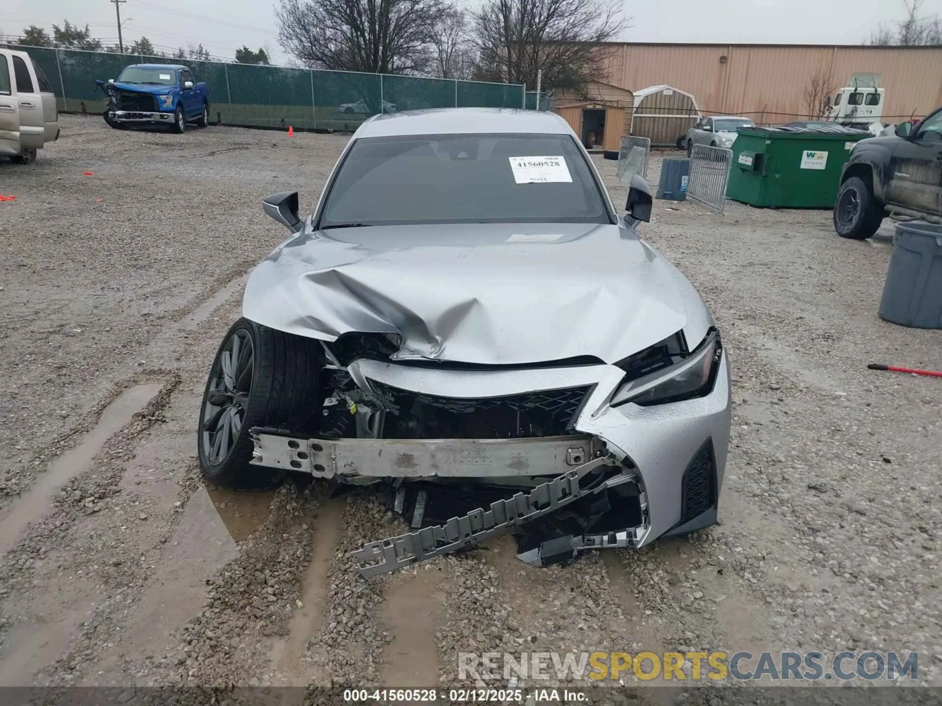 12 Фотография поврежденного автомобиля JTHGZ1B20M5039493 LEXUS IS 350 2021