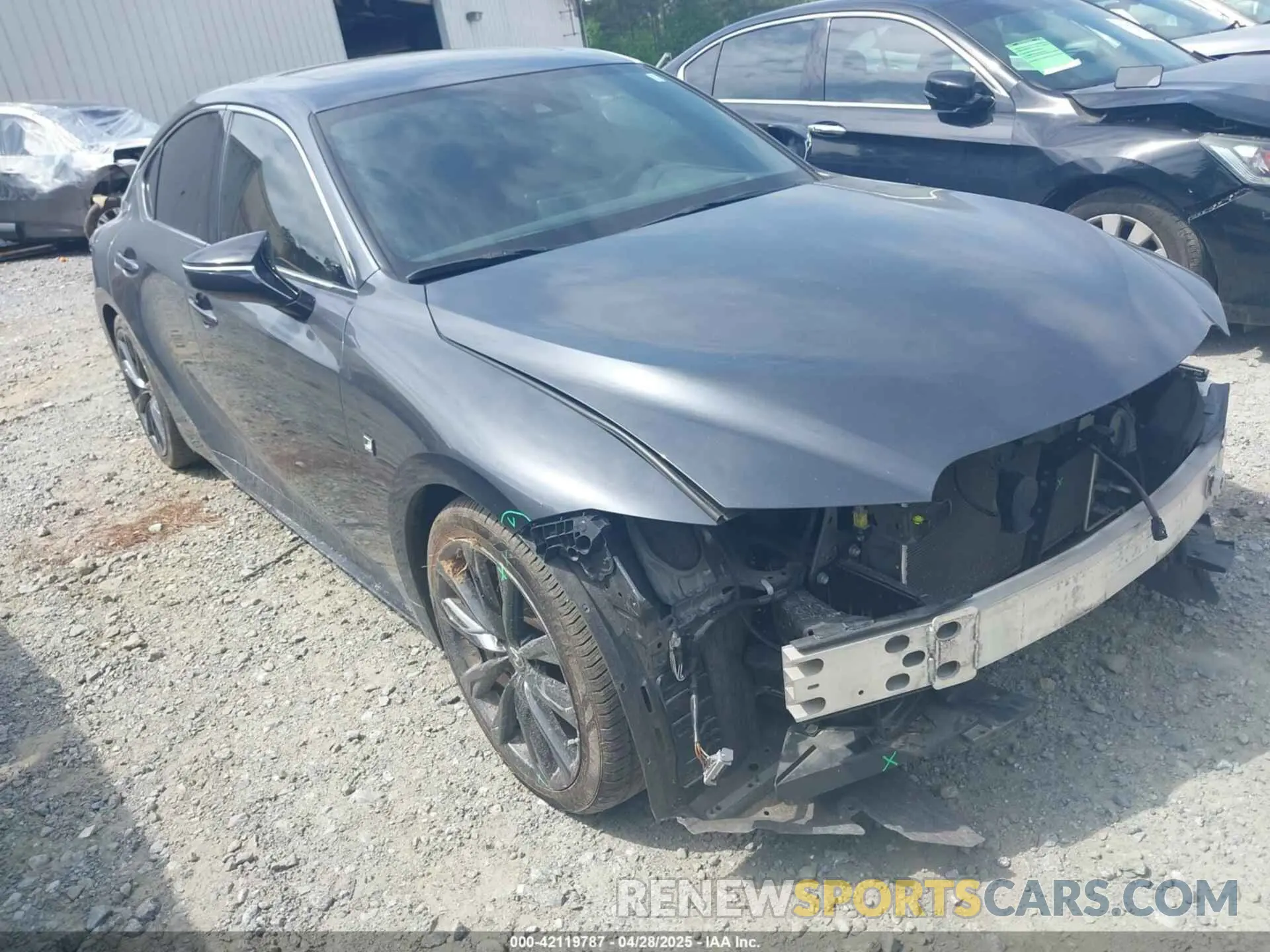 1 Фотография поврежденного автомобиля JTHGZ1B24M5044762 LEXUS IS 350 2021