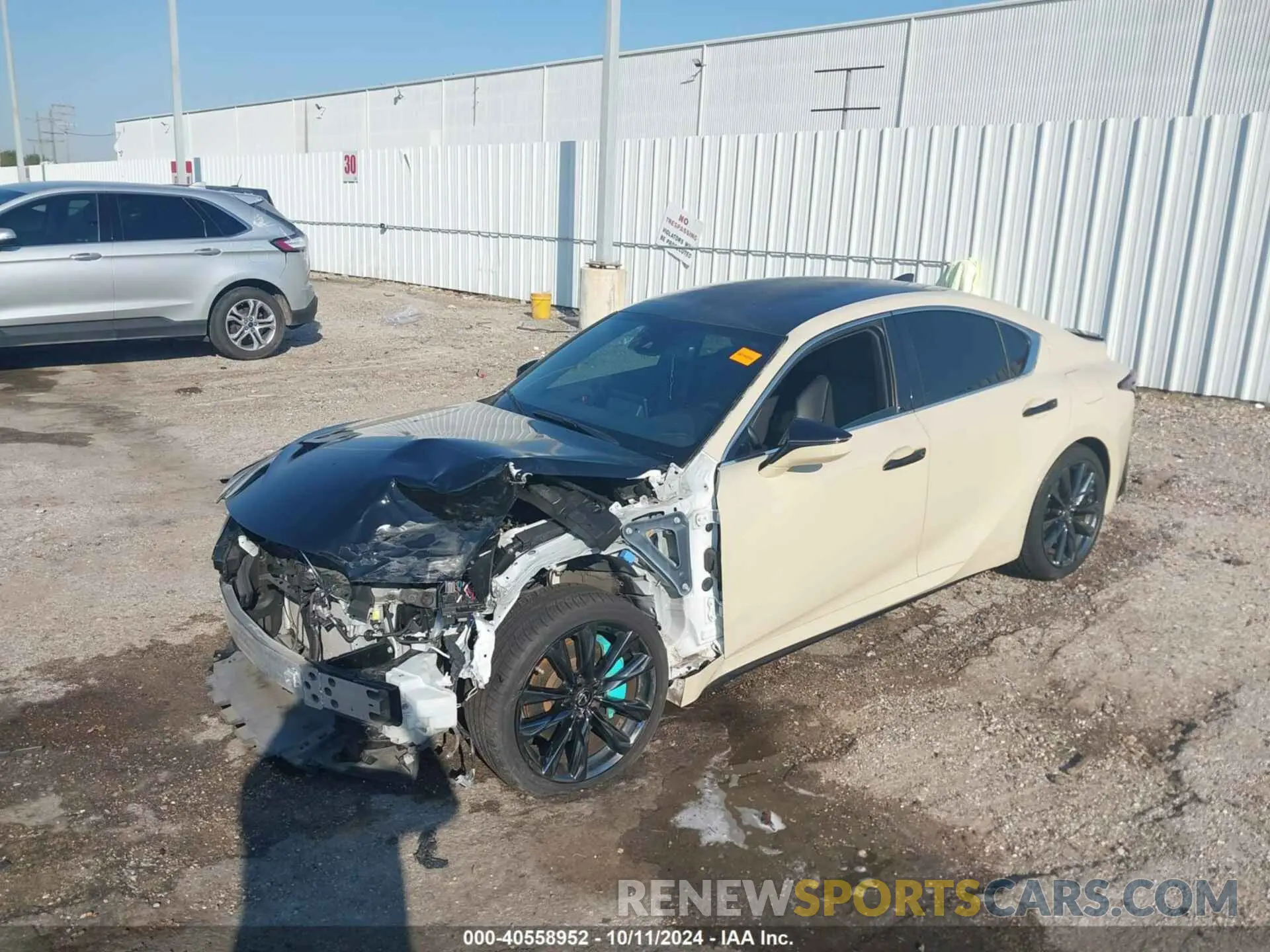 2 Фотография поврежденного автомобиля JTHGZ1B28M5037359 LEXUS IS 350 2021