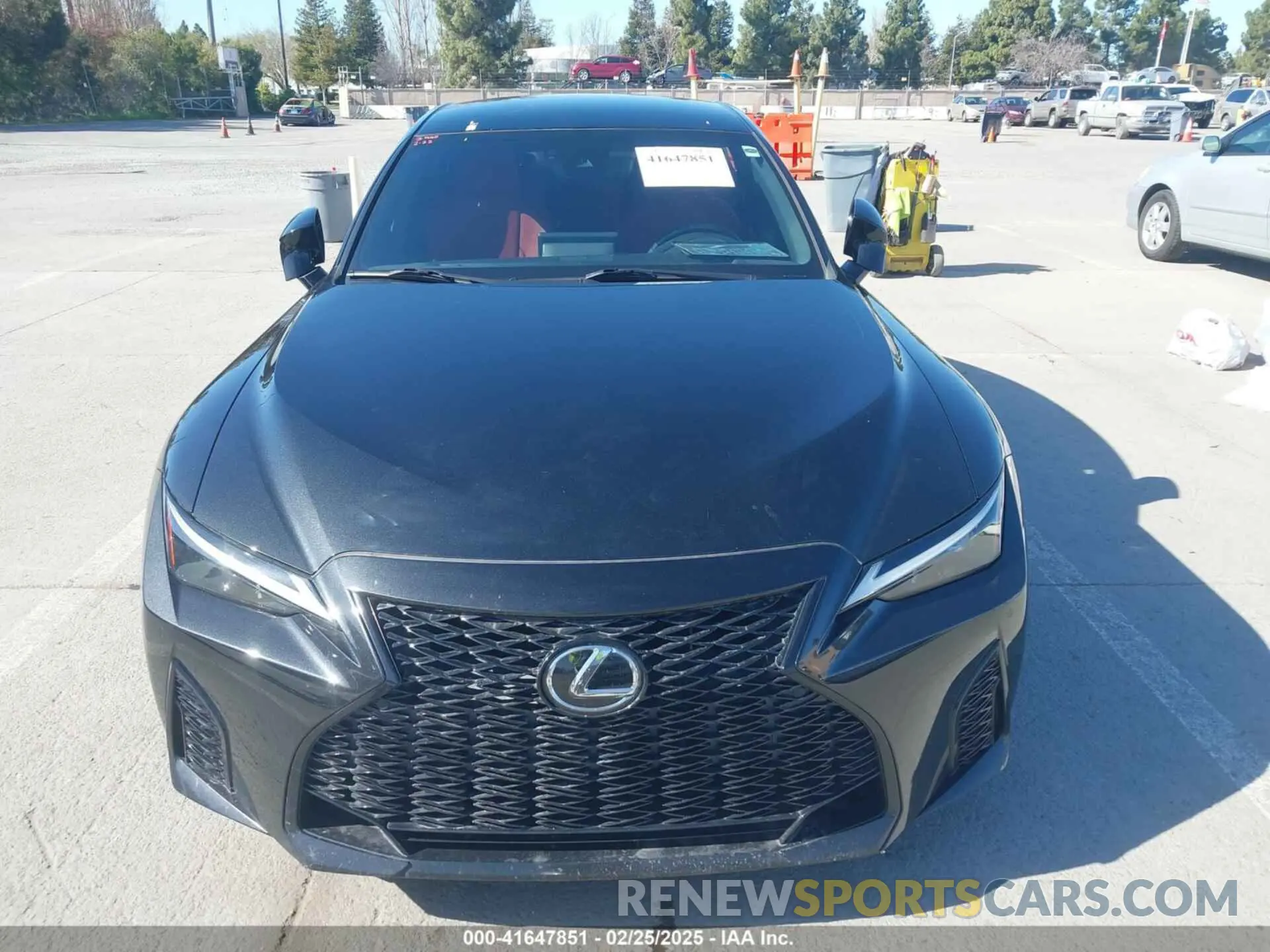 12 Фотография поврежденного автомобиля JTHGZ1B29M5038391 LEXUS IS 350 2021