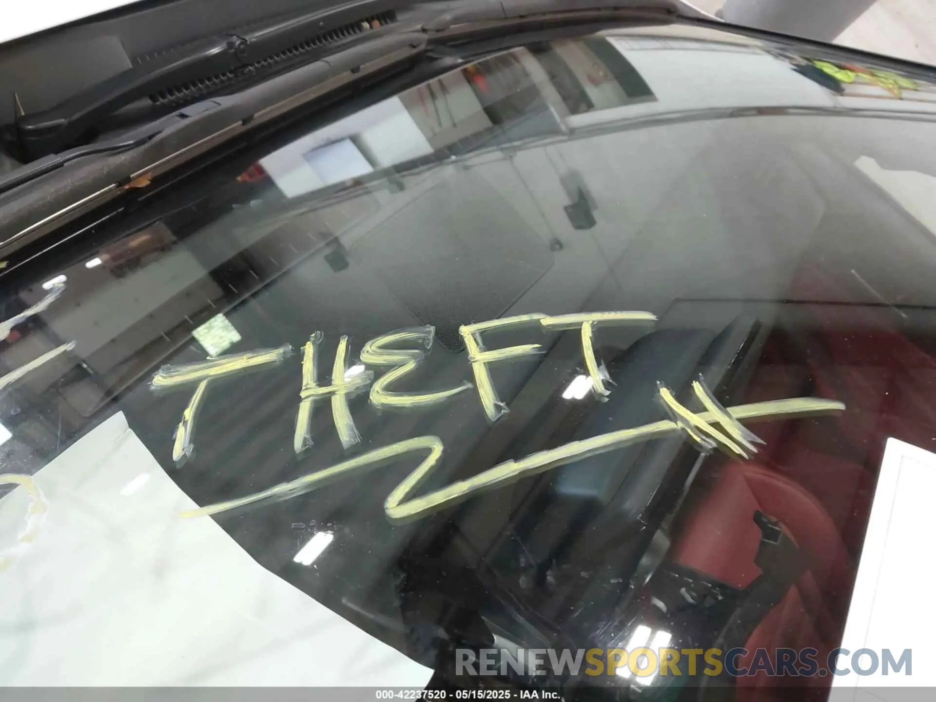 6 Фотография поврежденного автомобиля JTHGZ1E26M5021785 LEXUS IS 350 2021